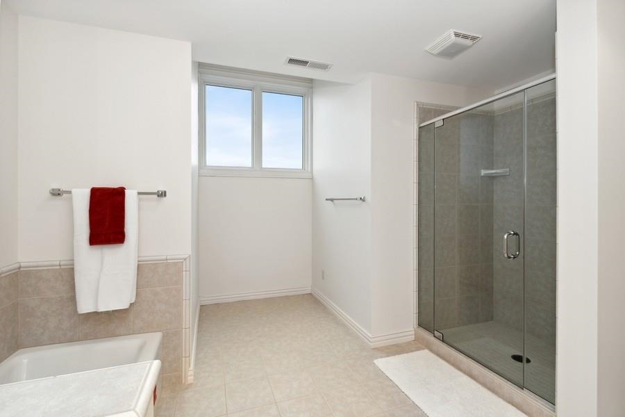 3808 Stoney Pointe Ln NE