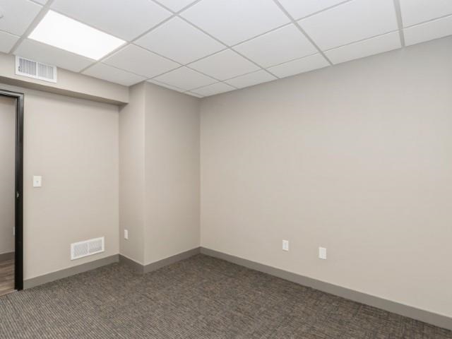 506 E College St Unit: Lower Level