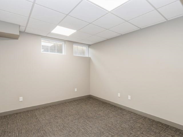 506 E College St Unit: Lower Level