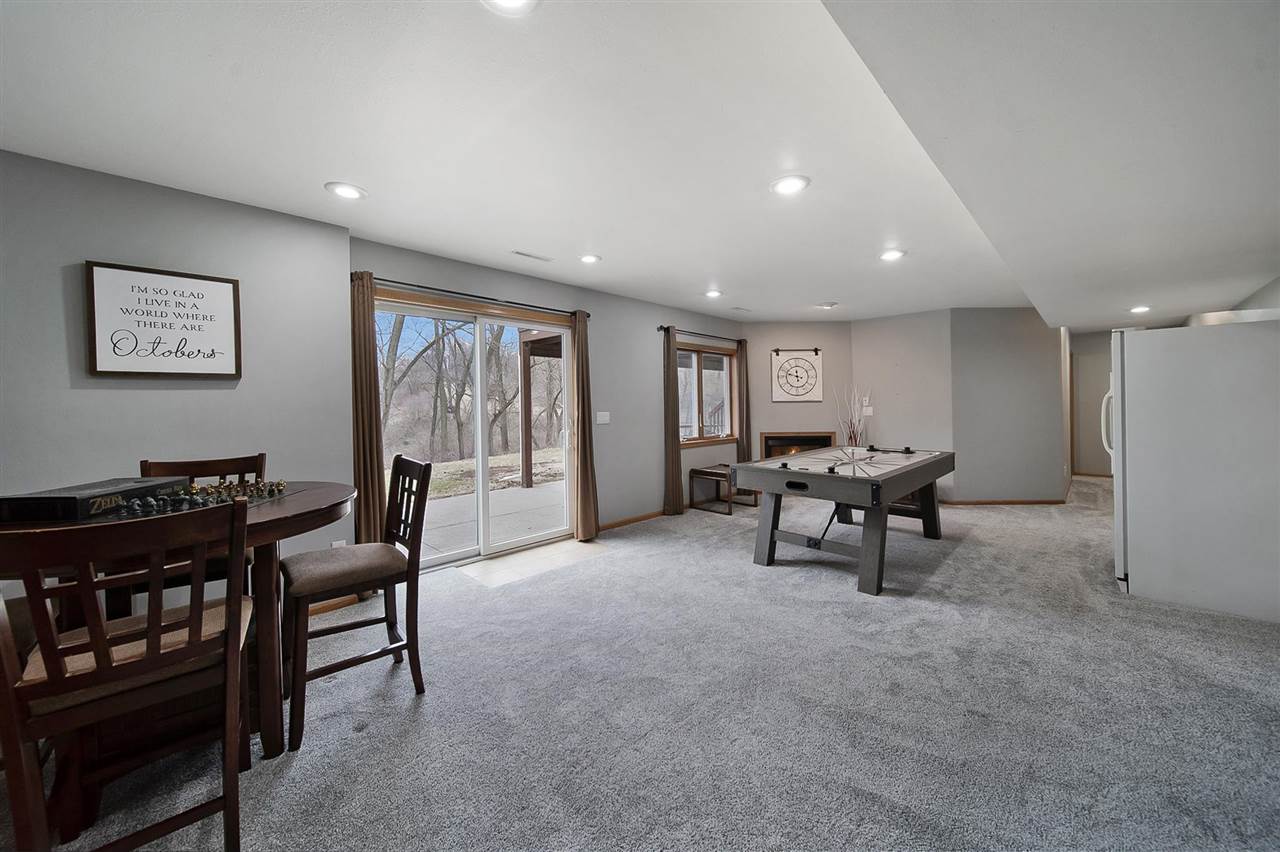 2424 North Ridge Dr.