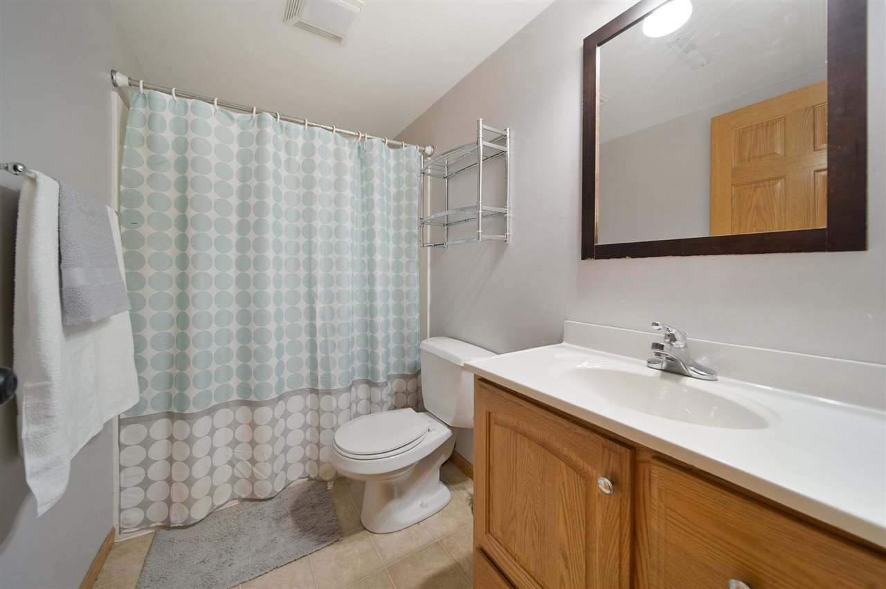 2424 North Ridge Dr.