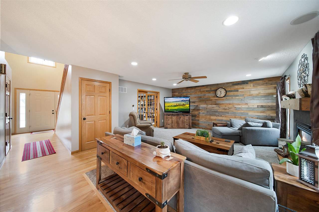 2424 North Ridge Dr.