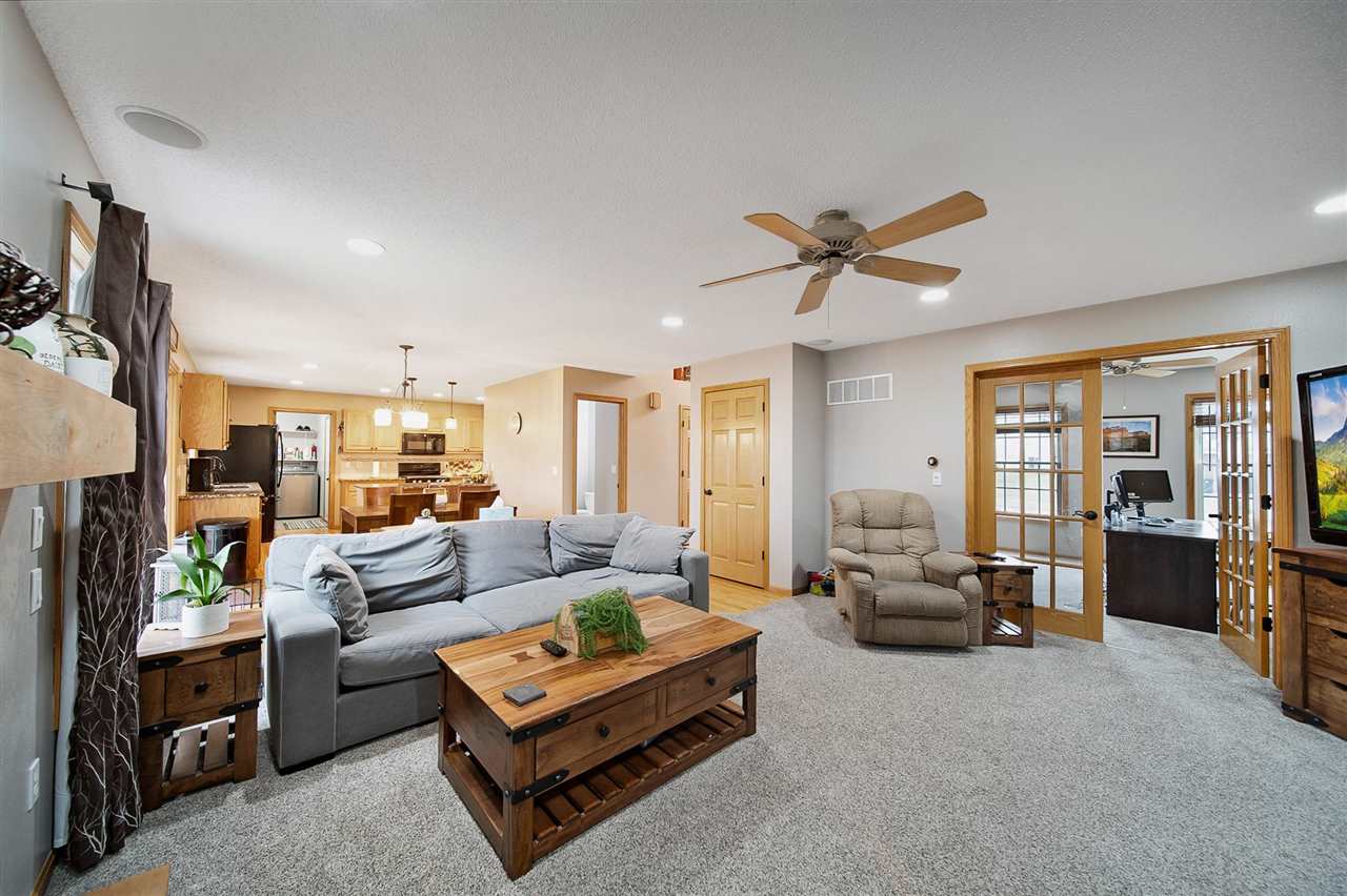 2424 North Ridge Dr.