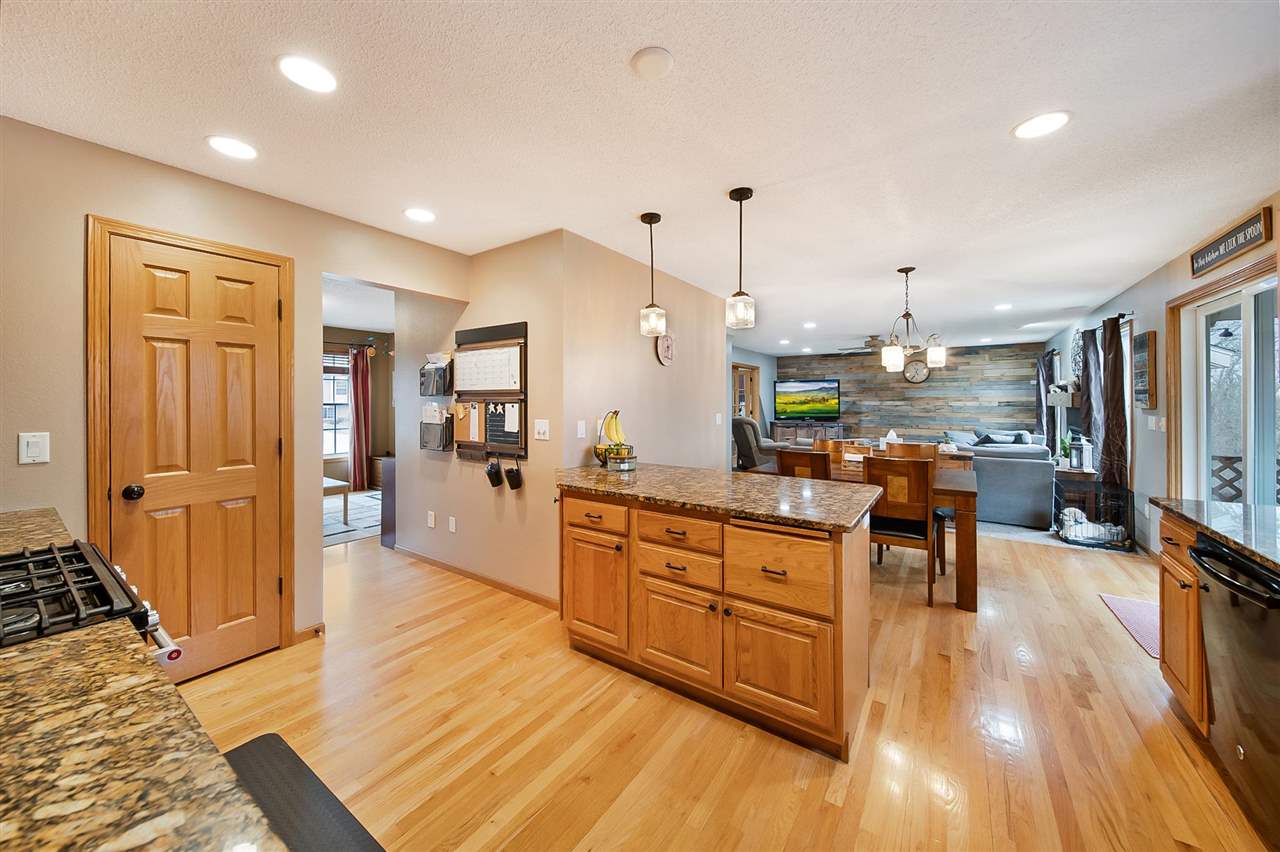 2424 North Ridge Dr.