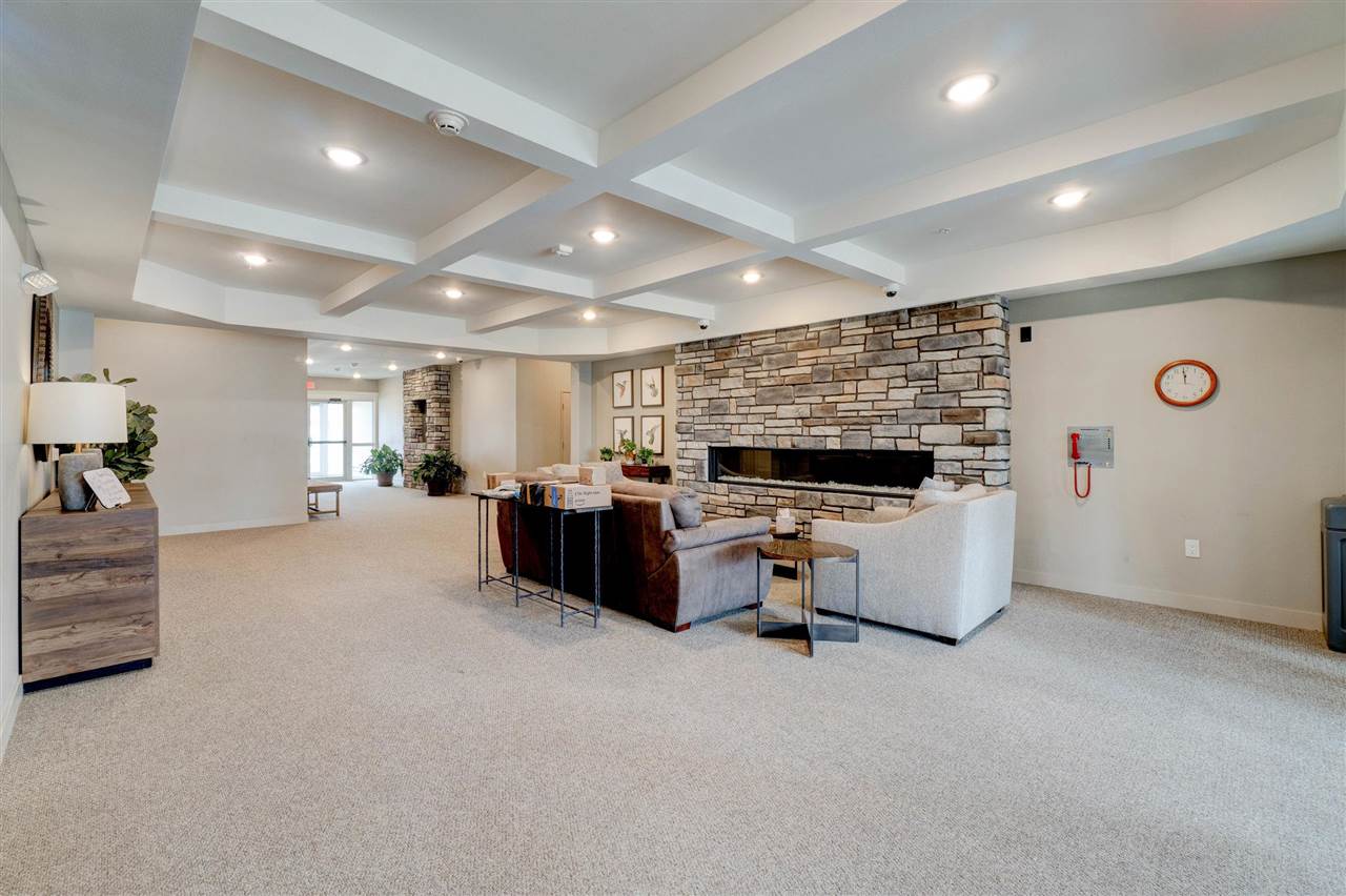 260 N SCOTT BLVD #211