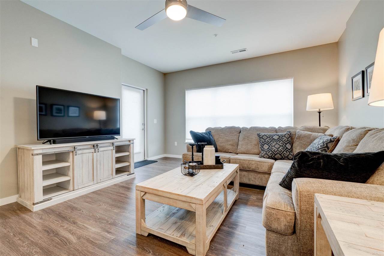 260 N SCOTT BLVD #211