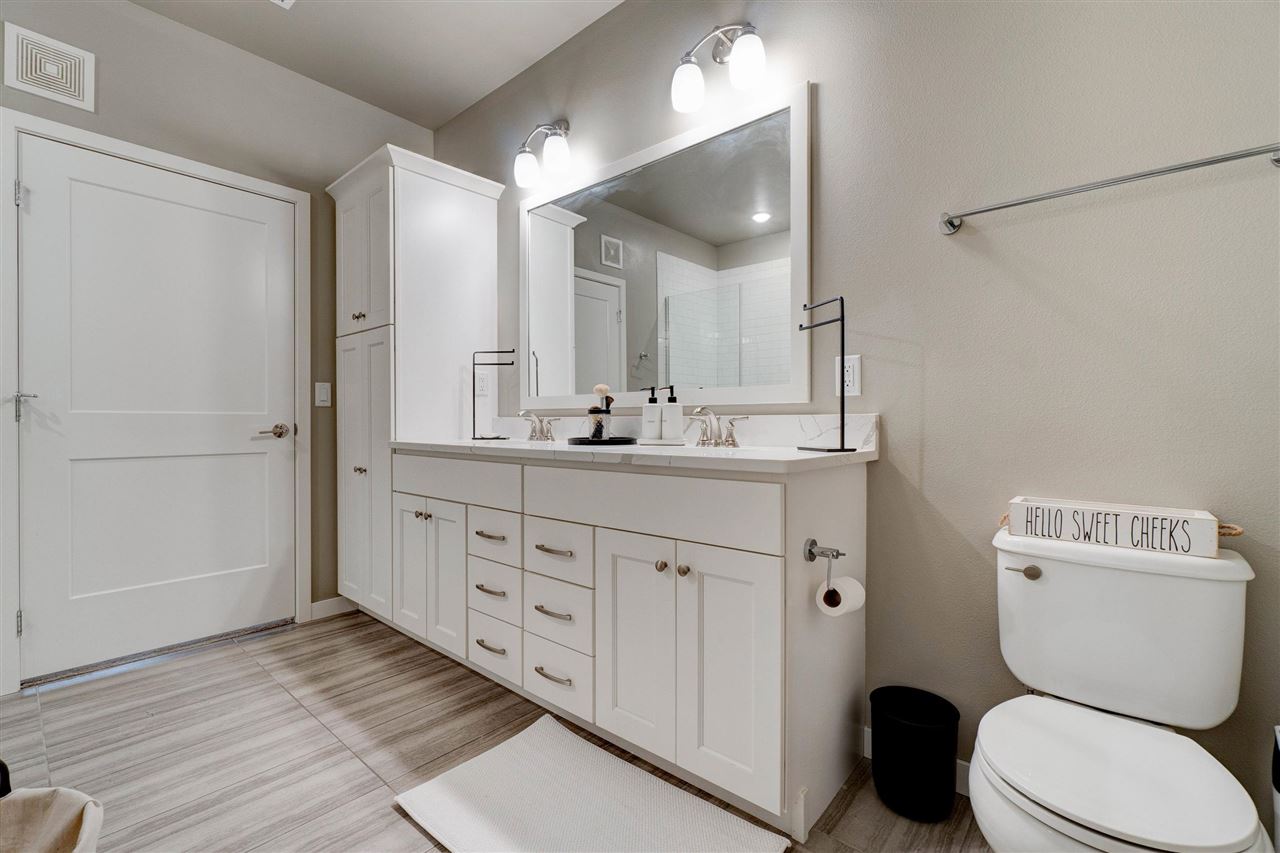 260 N SCOTT BLVD #211