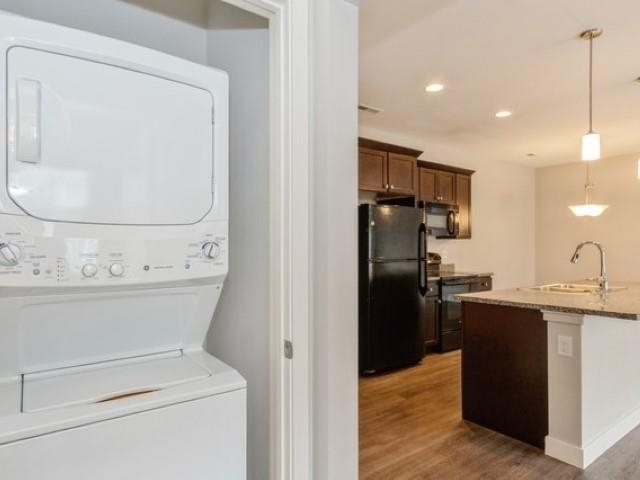 2183 Willenbrock Cir