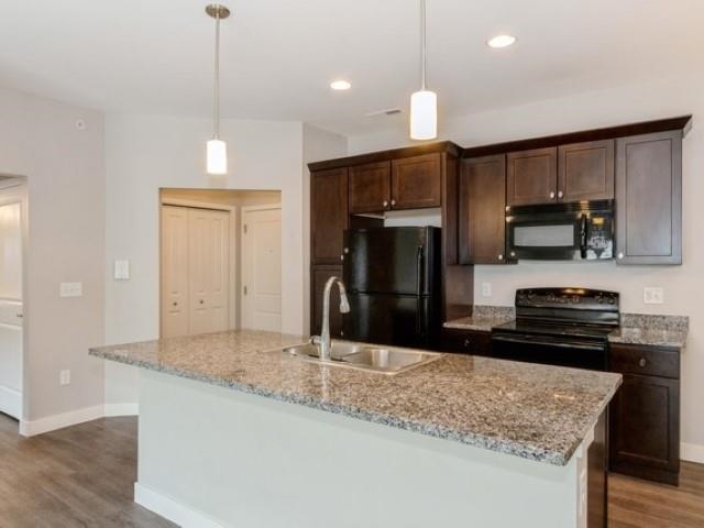 2183 Willenbrock Cir