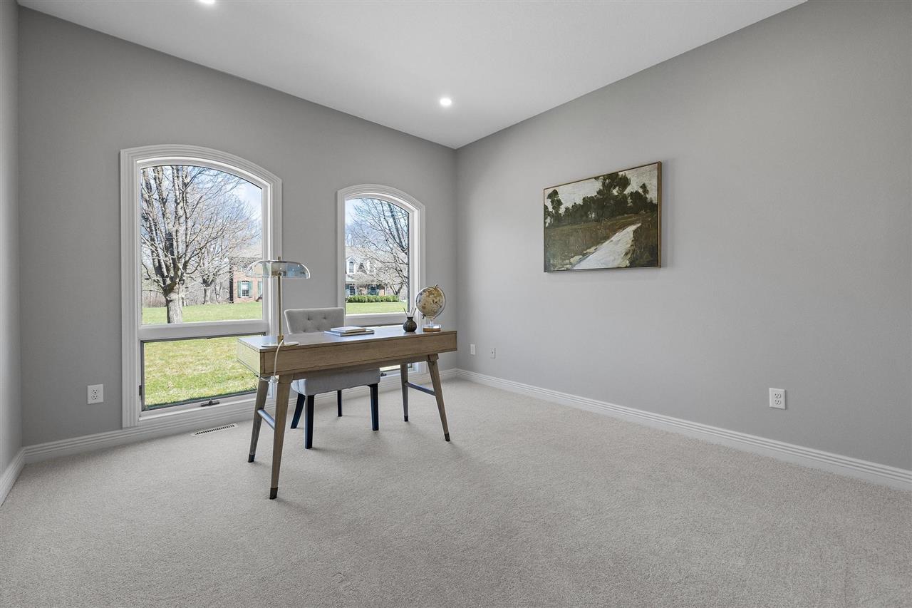 3691 Forest Gate Dr NE