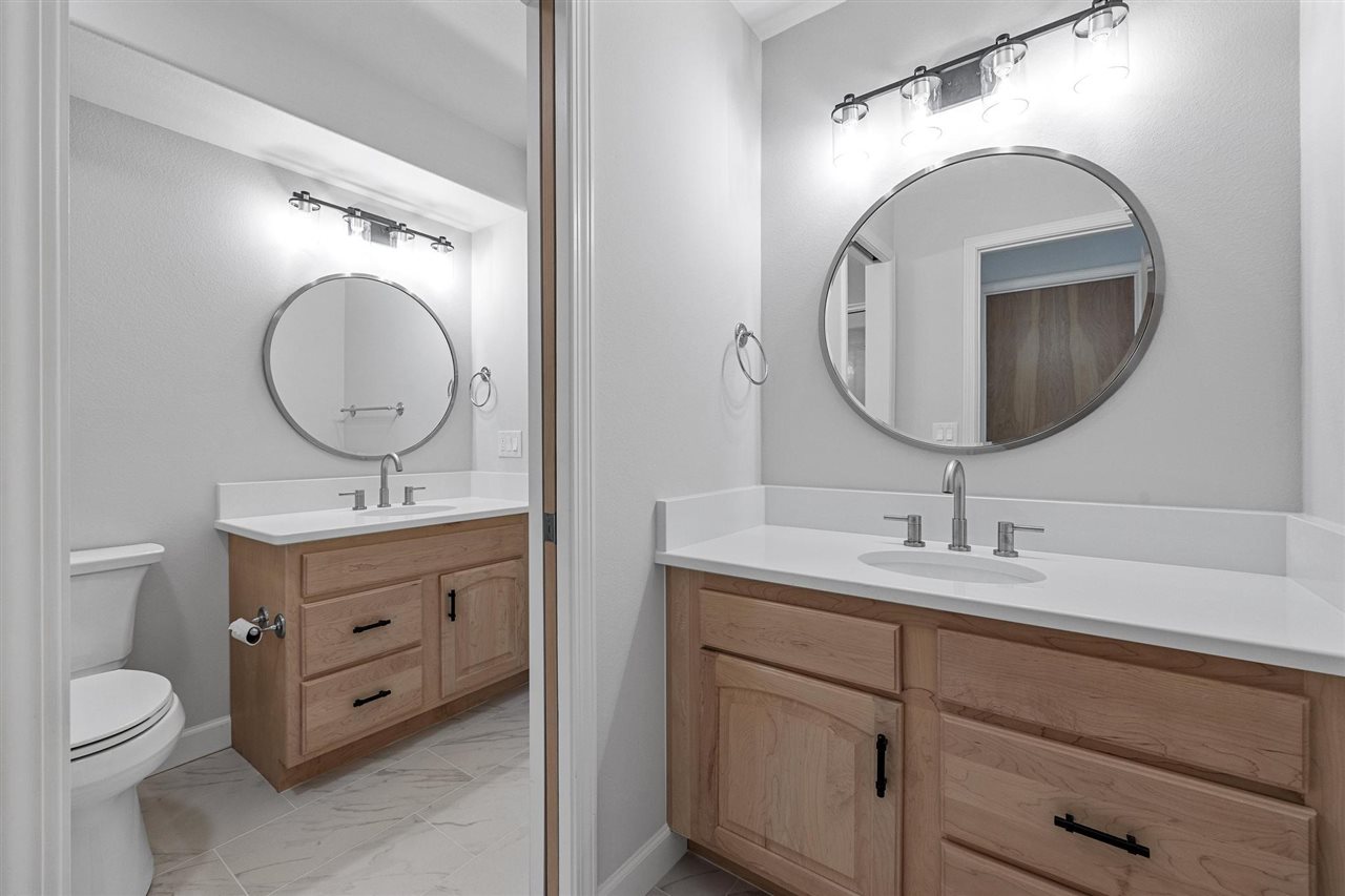 3691 Forest Gate Dr NE