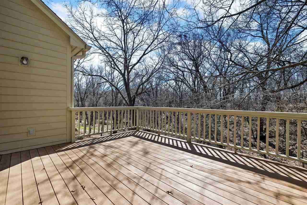 3691 Forest Gate Dr NE