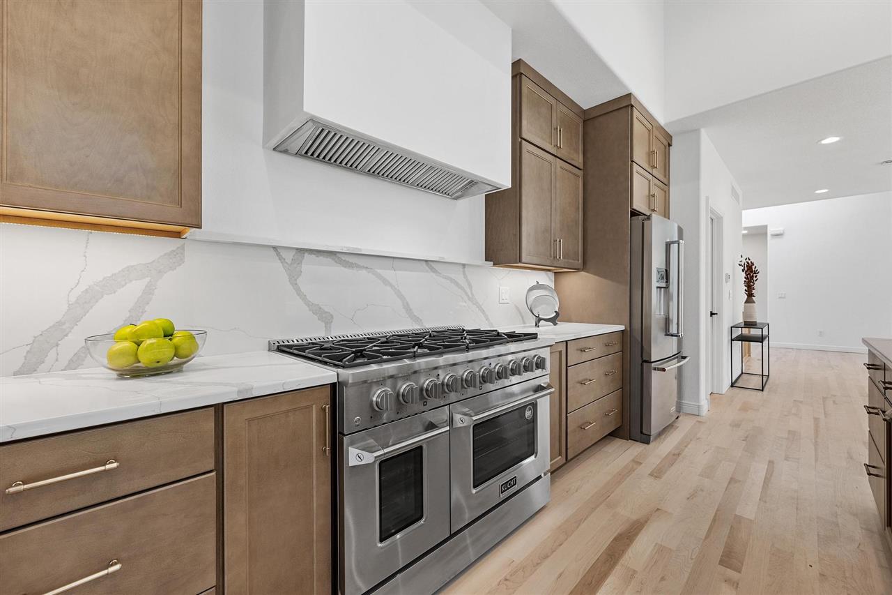 3691 Forest Gate Dr NE