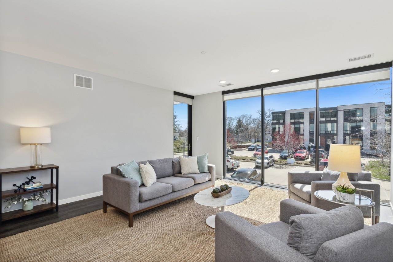 1 University Way Unit: No. 209