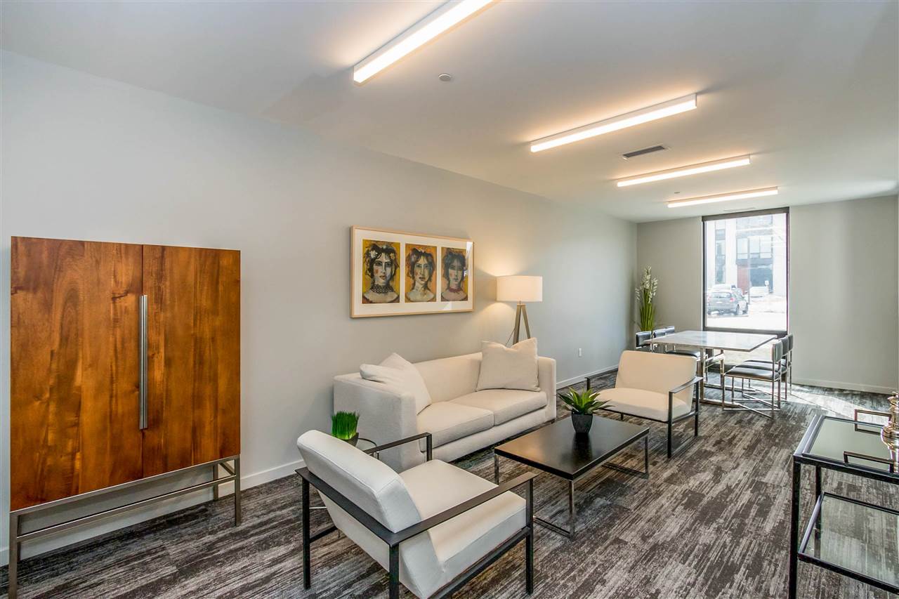 1 University Way Unit: No. 209