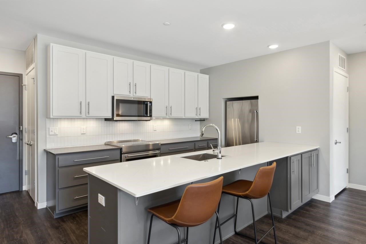 1 University Way Unit: No. 209