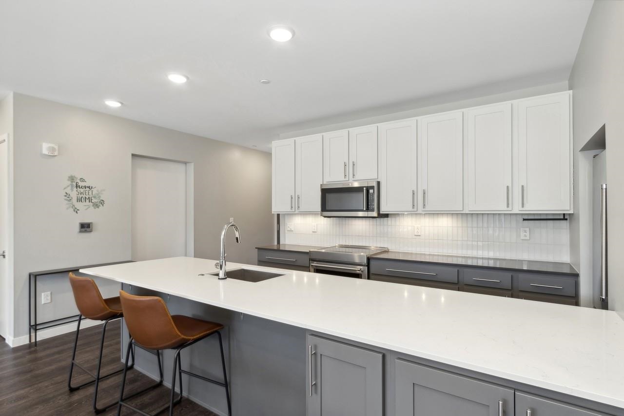 1 University Way Unit: No. 209