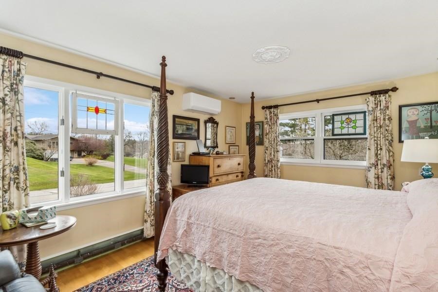 11 Fairview Knoll NE