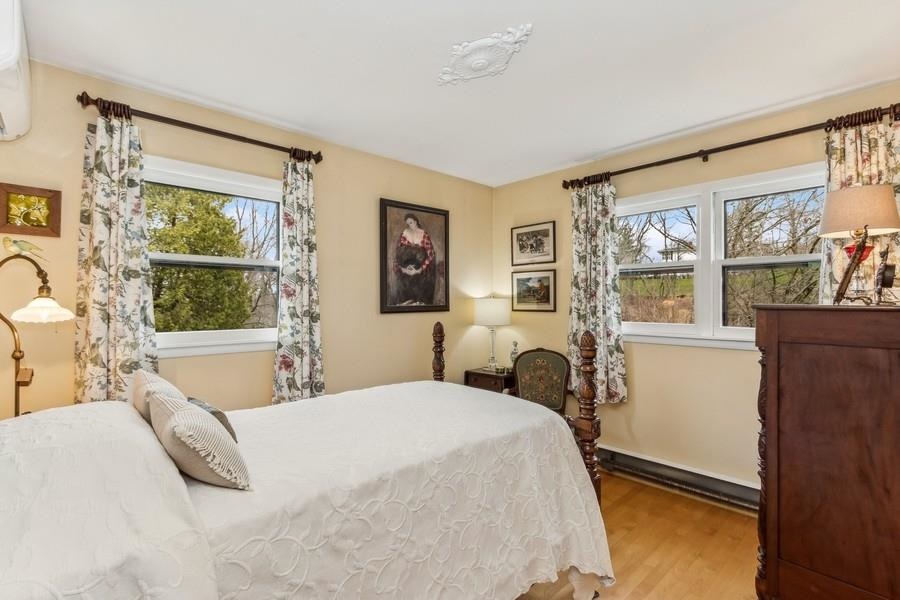 11 Fairview Knoll NE