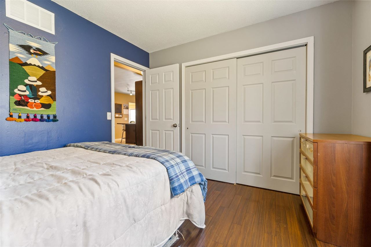 2131 Lakeview Ridge Dr NE