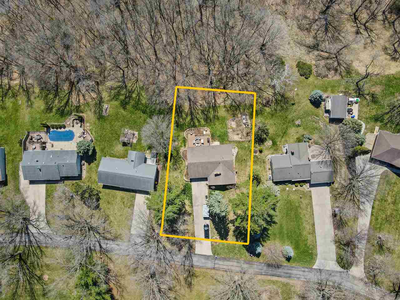 2131 Lakeview Ridge Dr NE