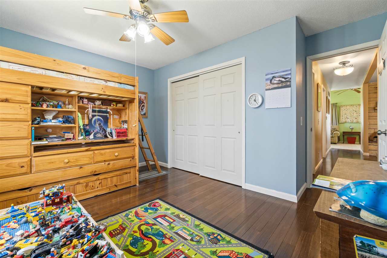 2131 Lakeview Ridge Dr NE