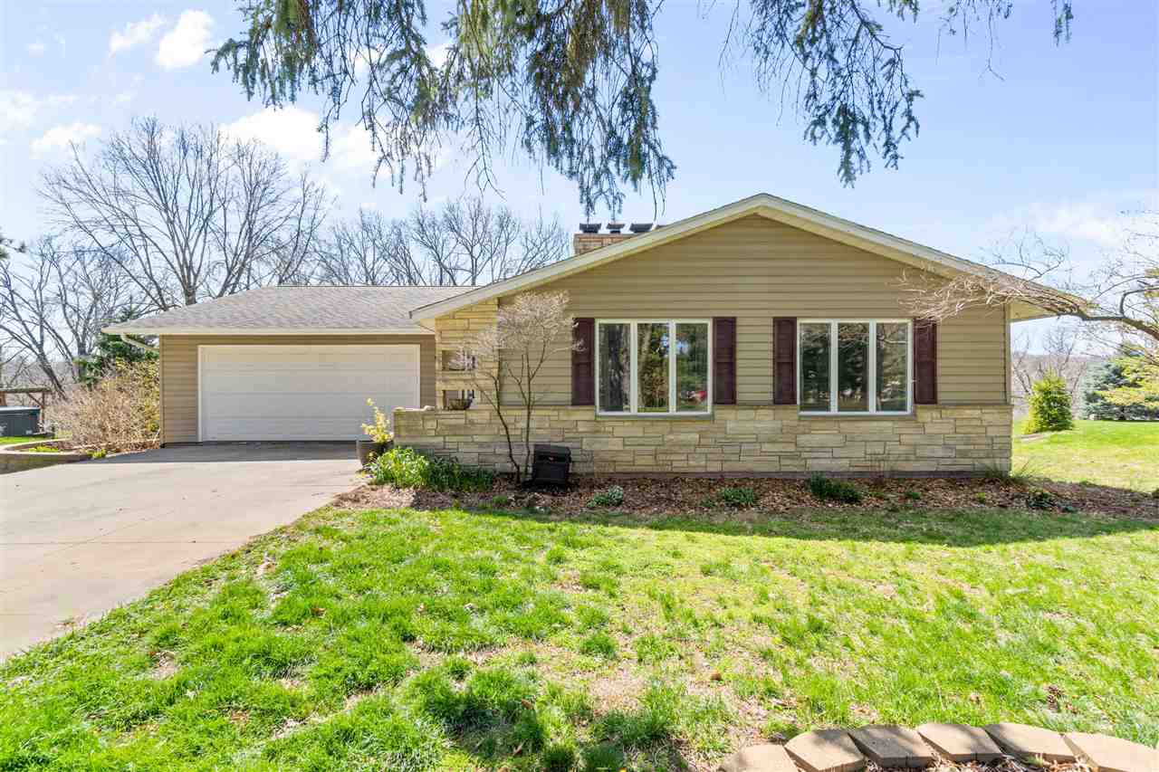 2131 Lakeview Ridge Dr NE