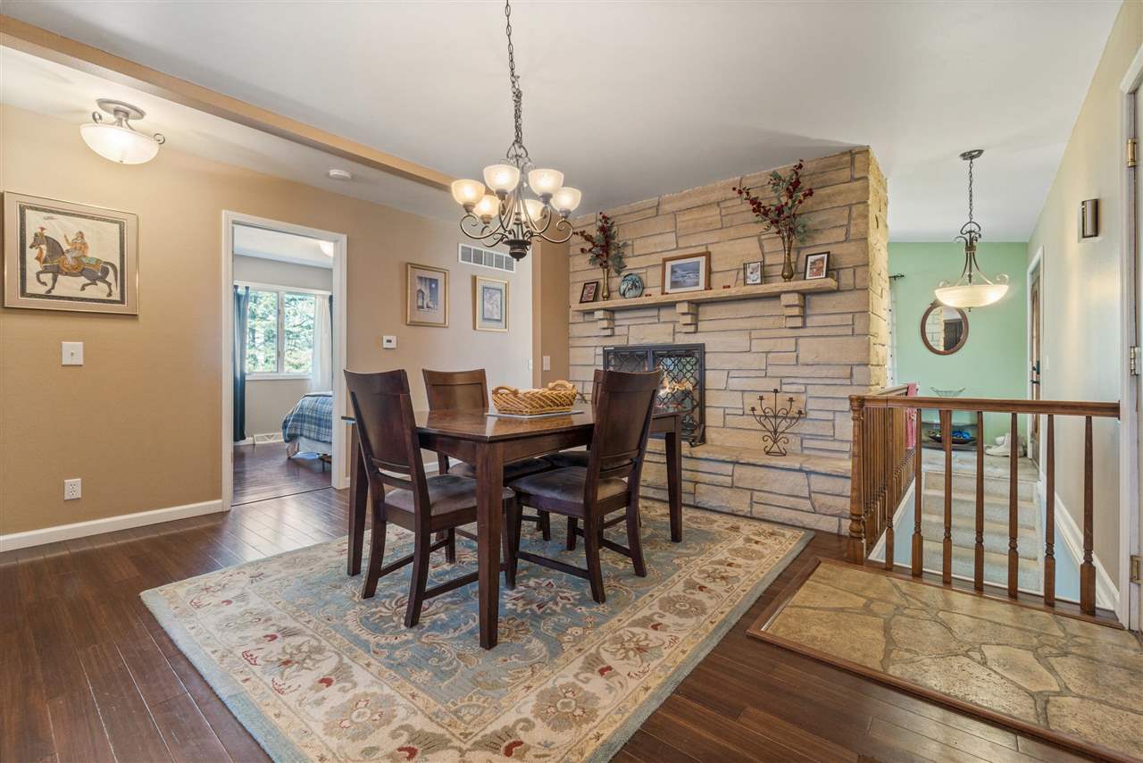 2131 Lakeview Ridge Dr NE