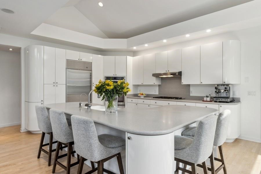 680 Highland Park Ave