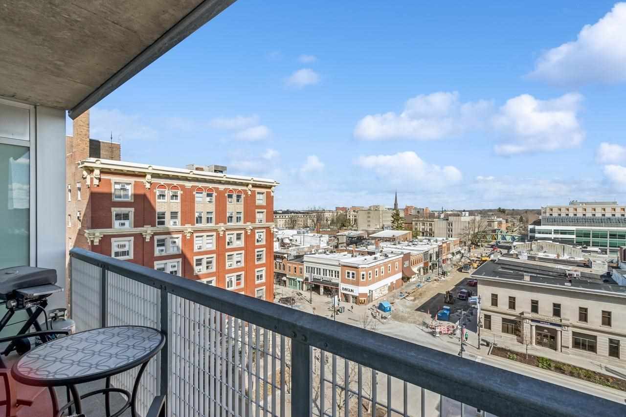 201 E Washington St Unit: No. 703