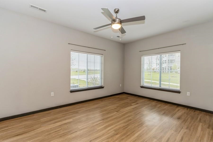 2863 Spring Rose Cir #101