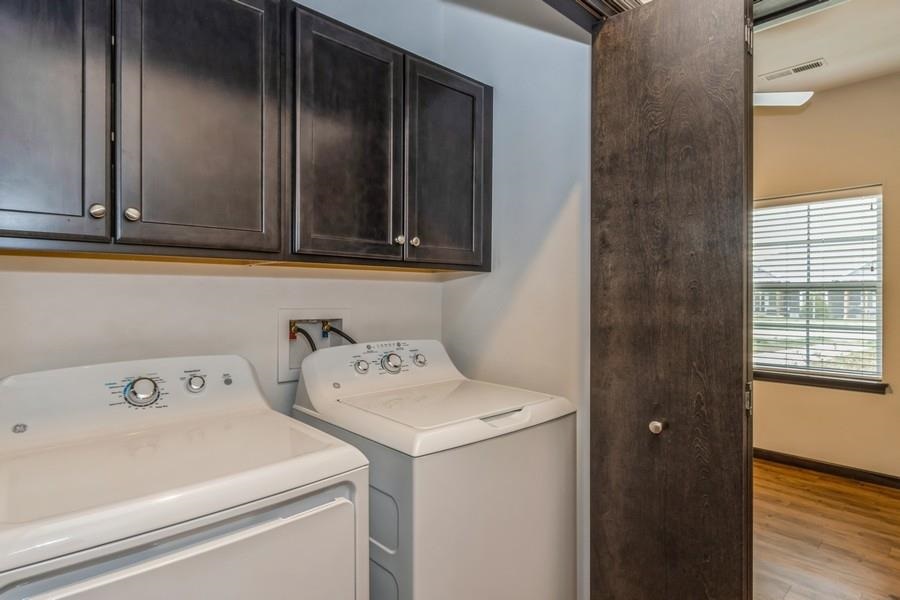 2863 Spring Rose Cir #101