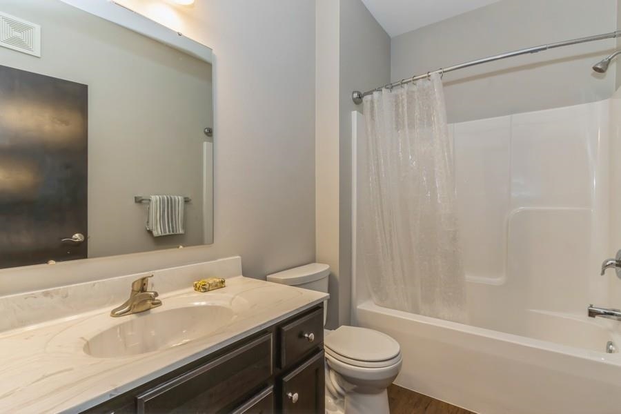 2863 Spring Rose Cir #101