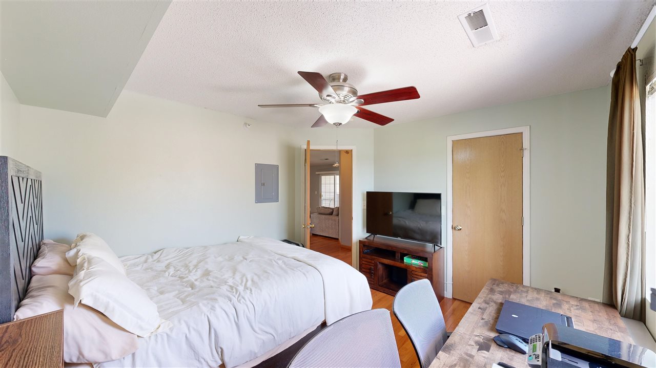 2874 Triple Crown Ln Unit: 9