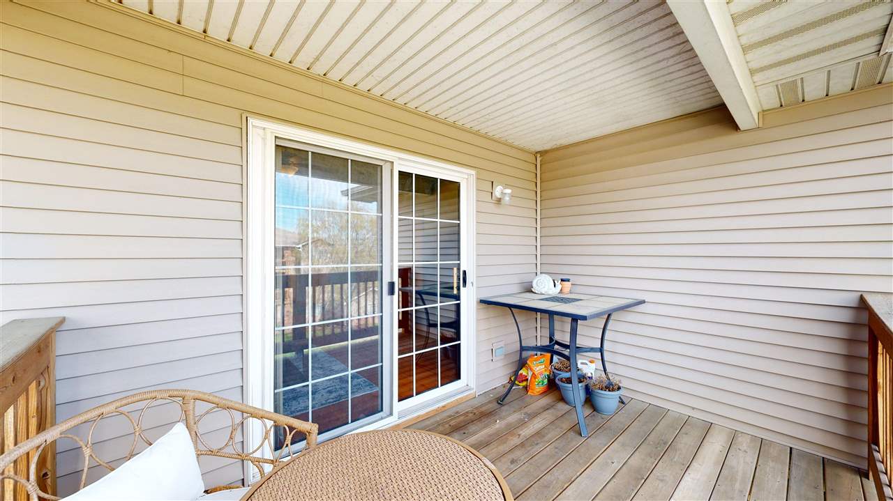 2874 Triple Crown Ln Unit: 9