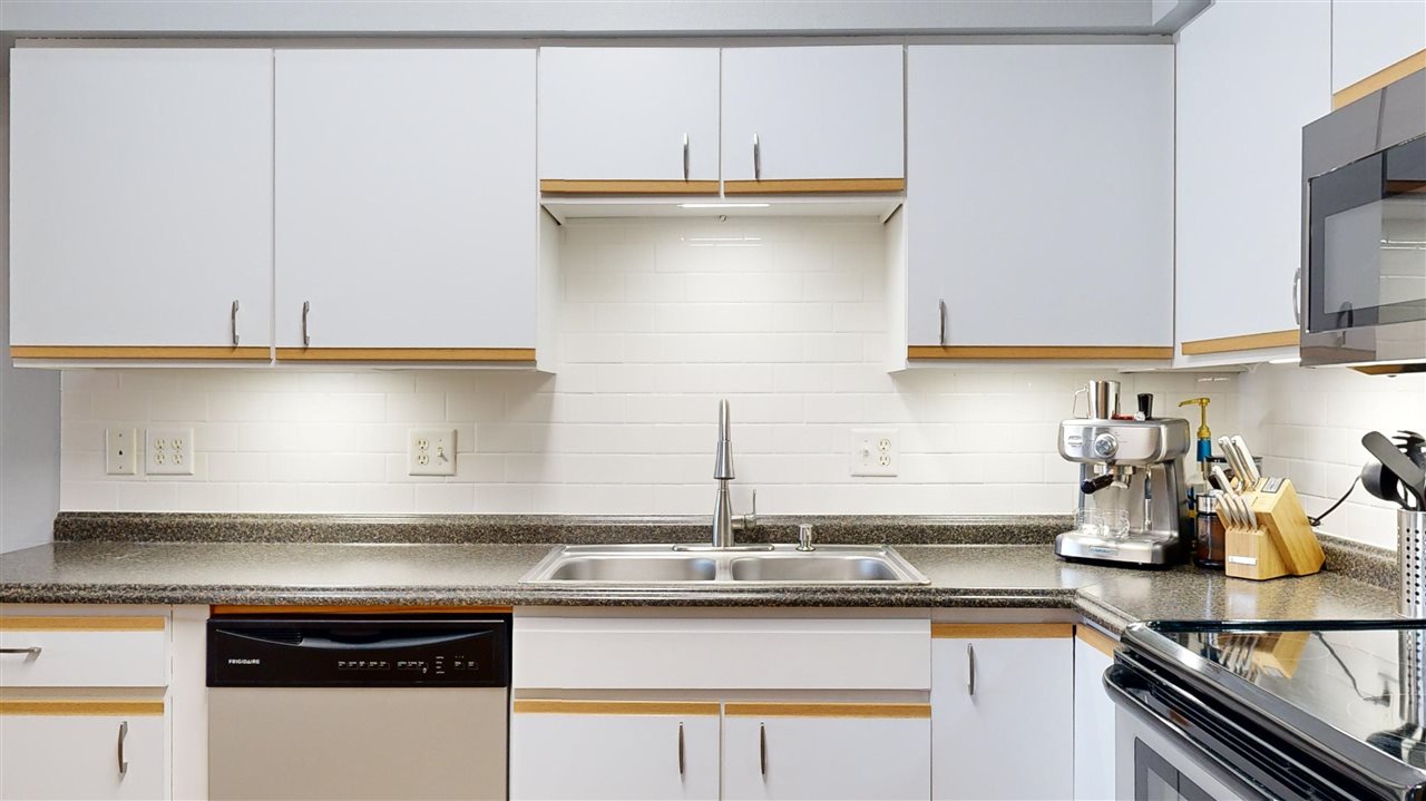 2874 Triple Crown Ln Unit: 9