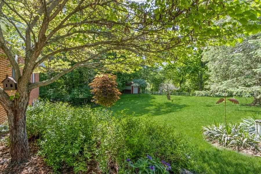 2110 Prairie Du Chien Rd NE