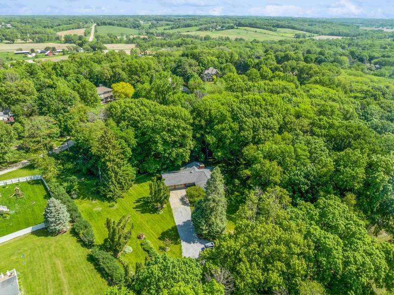 2110 Prairie Du Chien Rd NE