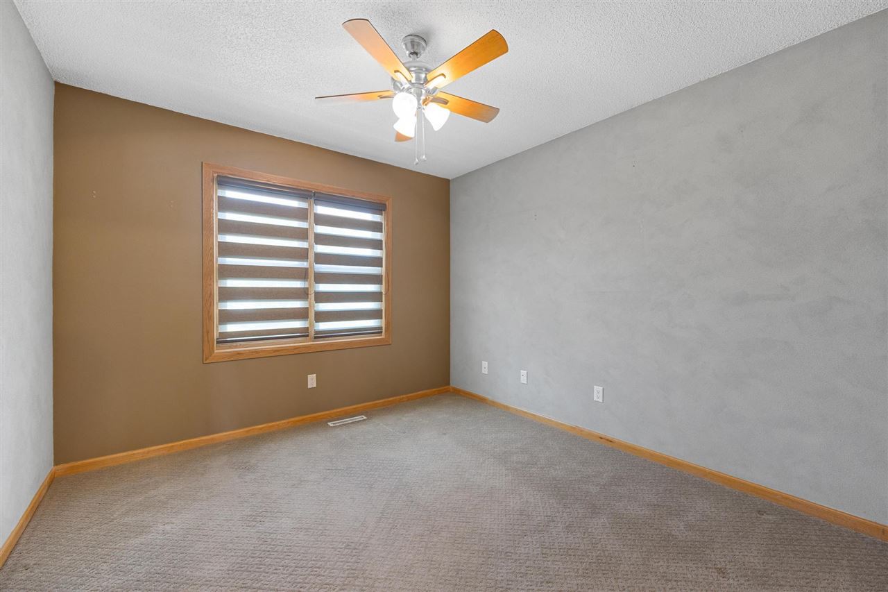 815 Saint Andrews Dr