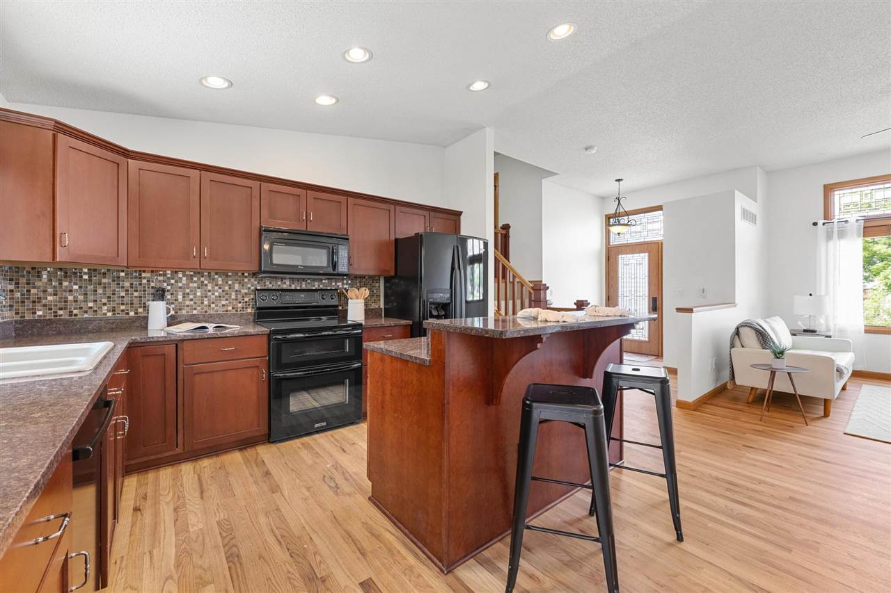 815 Saint Andrews Dr