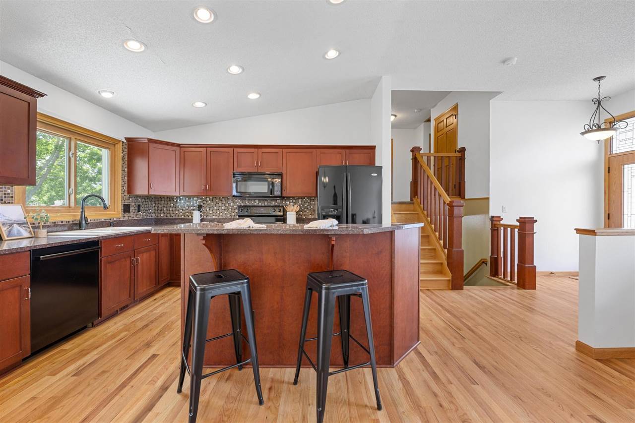 815 Saint Andrews Dr