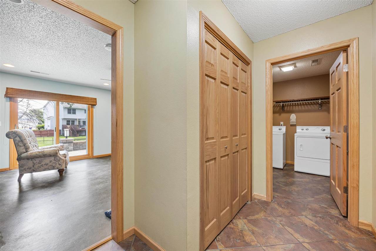 815 Saint Andrews Dr