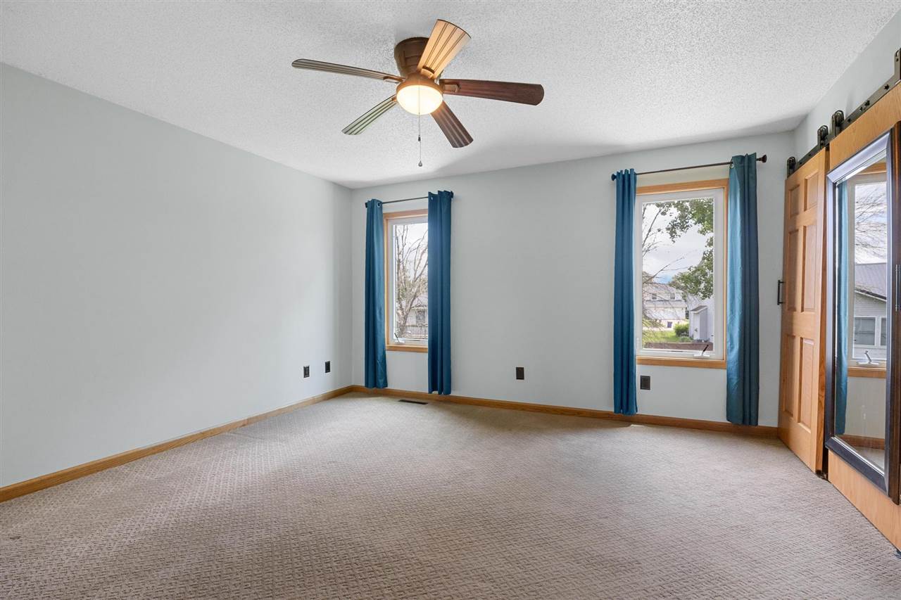 815 Saint Andrews Dr