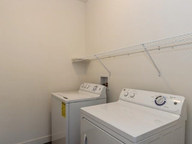 2185 Willenbrock Cir