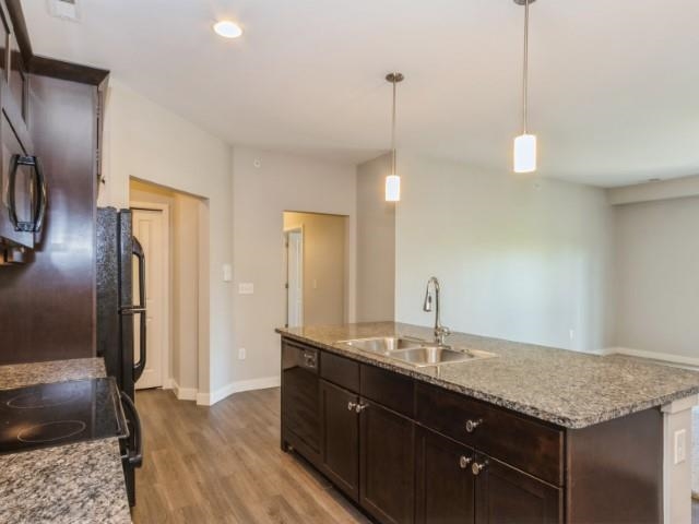 2185 Willenbrock Cir