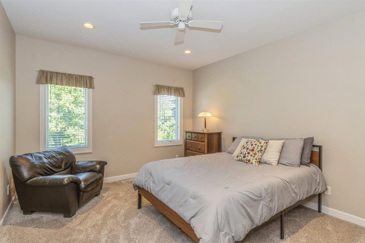 1008 Highland Park Cir