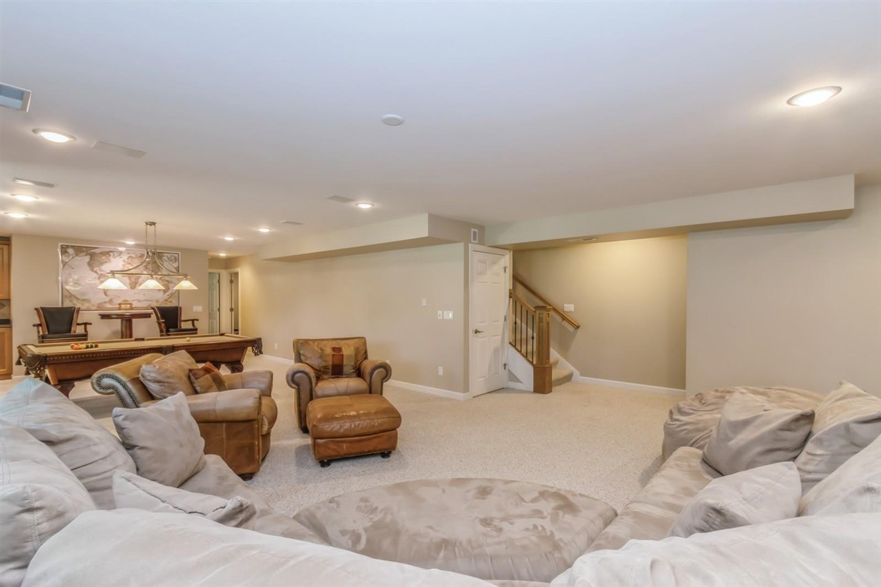 1008 Highland Park Cir