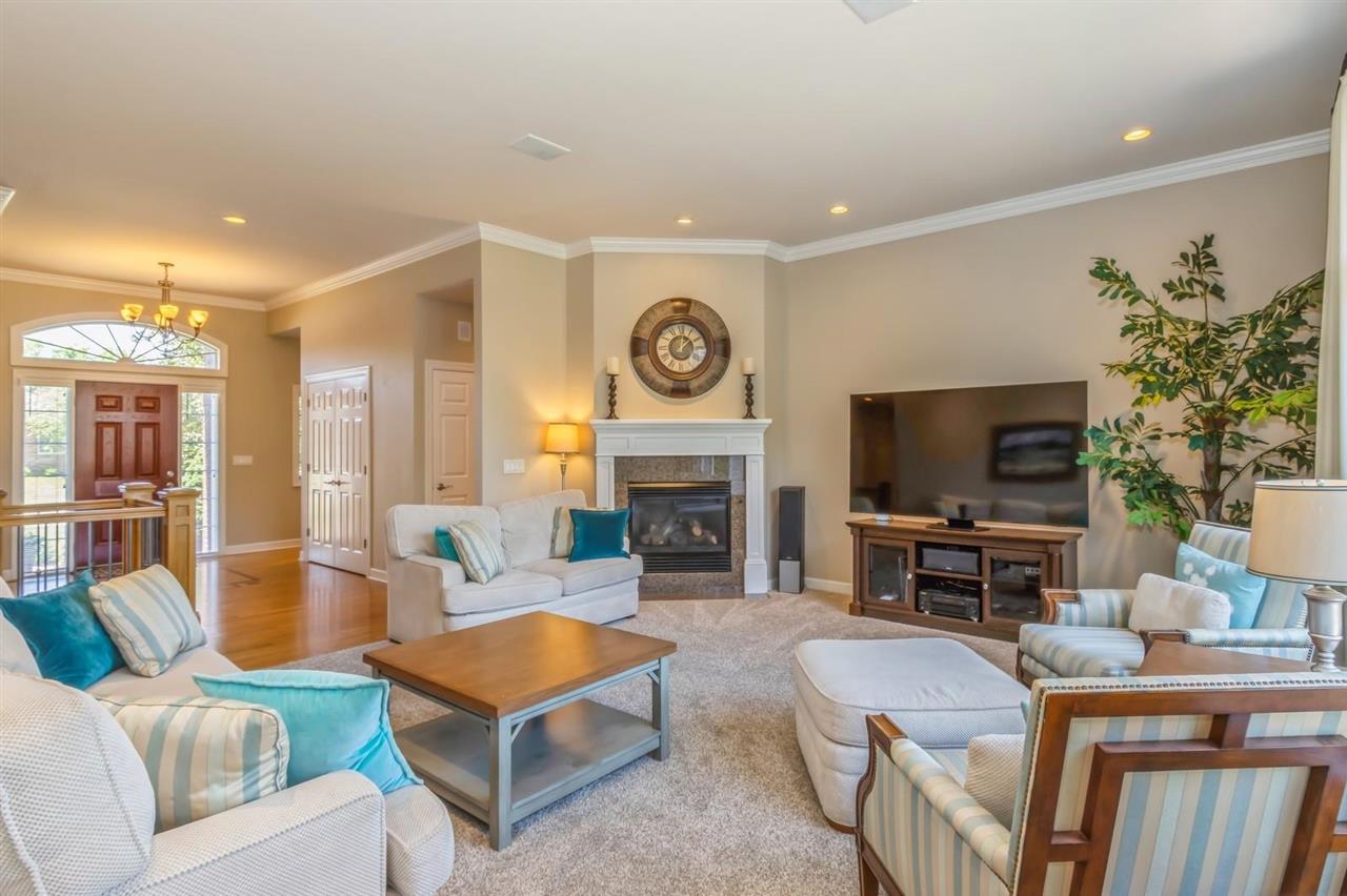 1008 Highland Park Cir