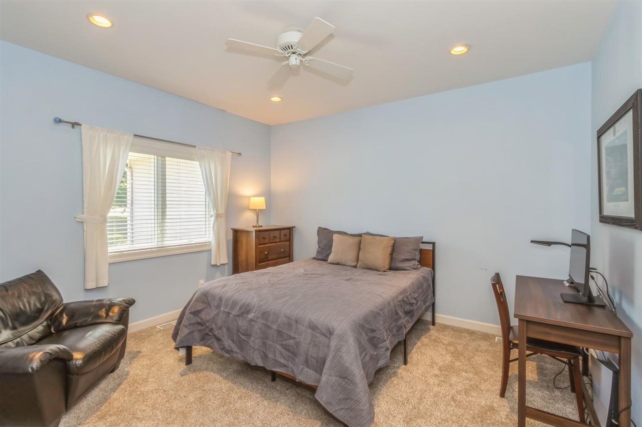 1008 Highland Park Cir