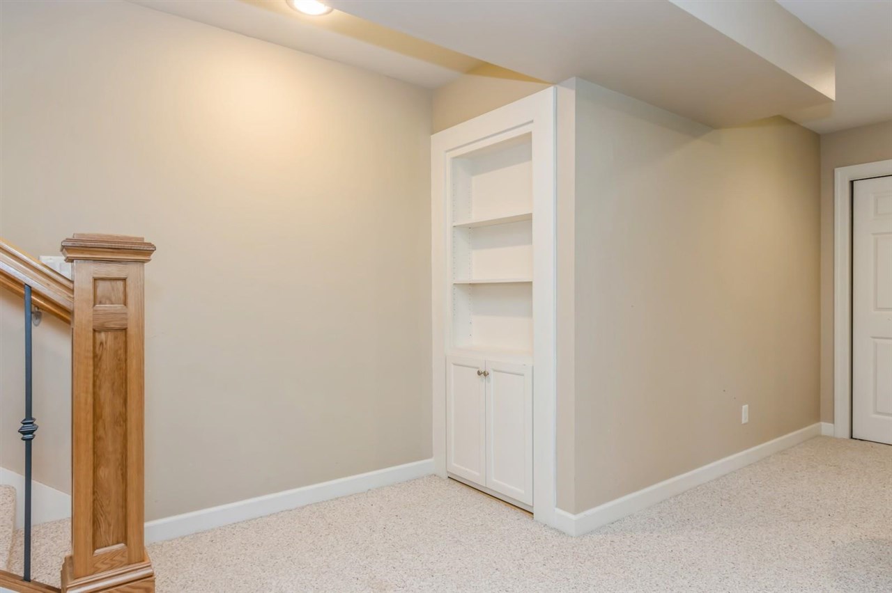 1008 Highland Park Cir